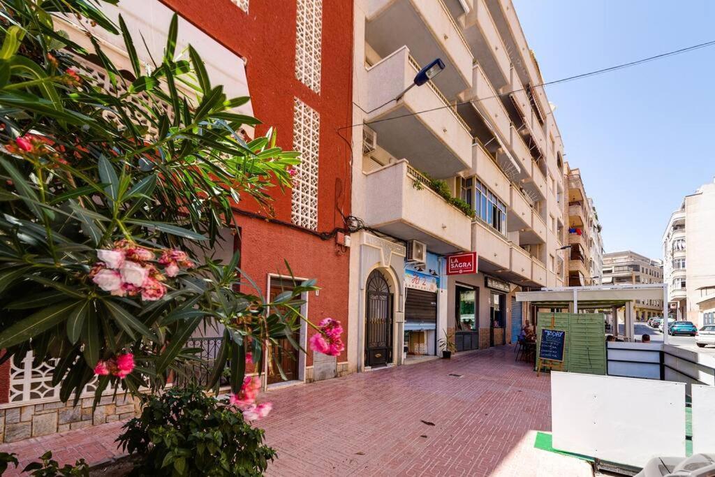 Studio Relax Playa Del Cura, Felix Rodriguez 3 Torrevieja Exterior photo